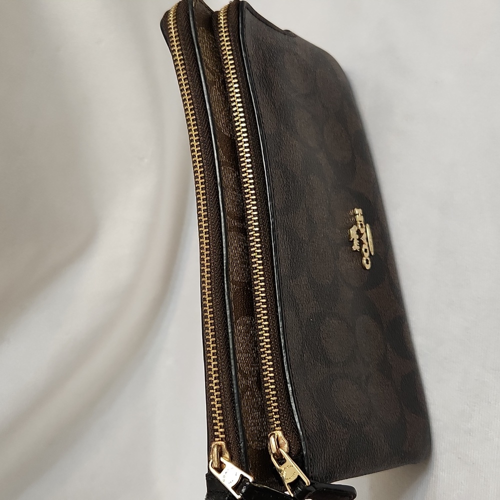 Coach Signature Double Zip Wallet Wristlet - Picture 14 of 14